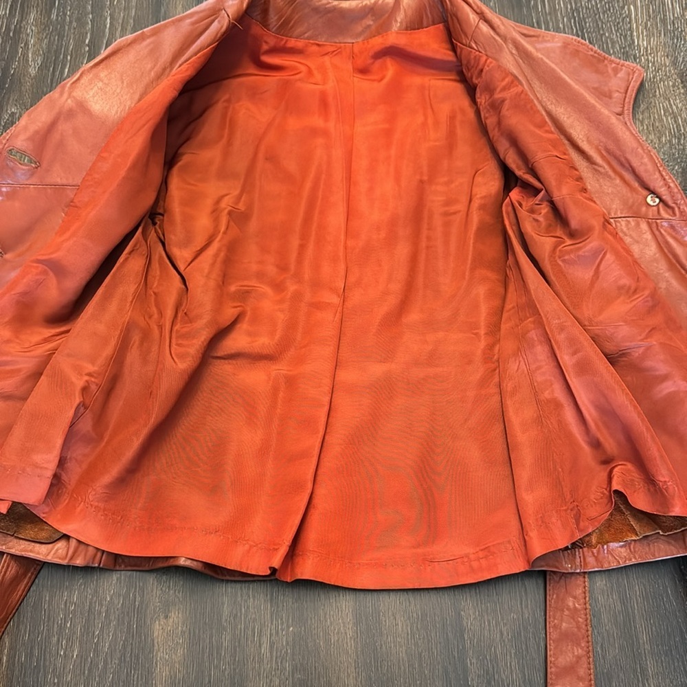 🟢 Vintage 1980s/1990s Rust Orange Belted 100% Leather Jacket - Picture 8 of 9